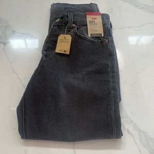 Levi’s Original 501 Cropped Button Fly Denim Jeans NWT